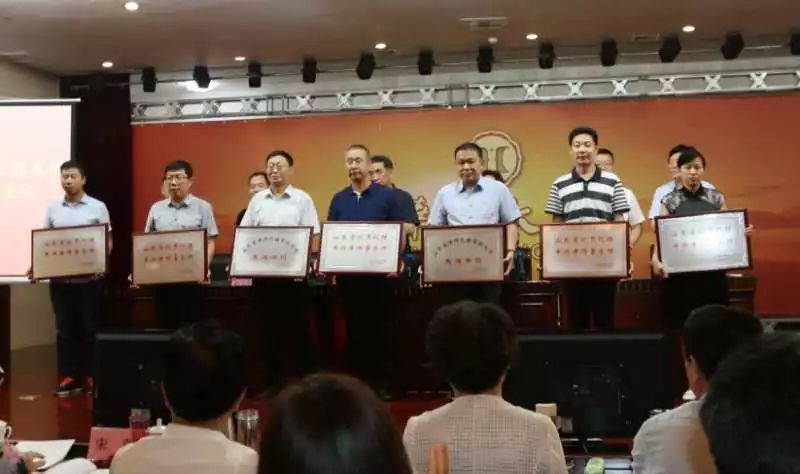 1570846137100479.jpg 1L.jpg