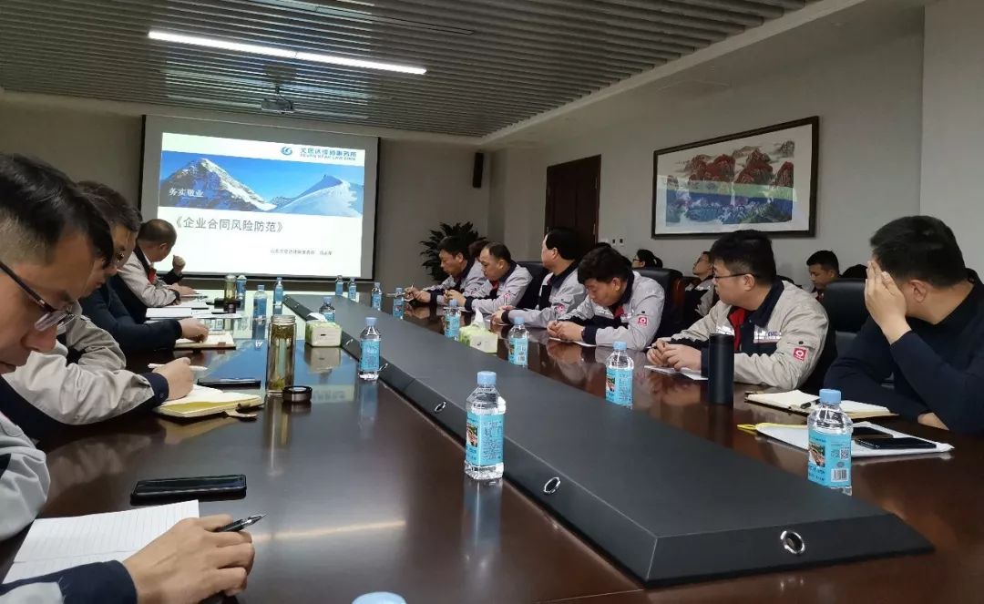 1570859180998939.jpg 6409DMWQG1S.jpg